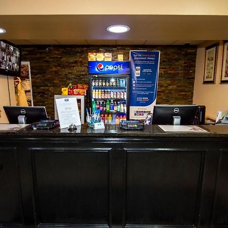 Rodeway Inn Central Colorado Springs Extérieur photo