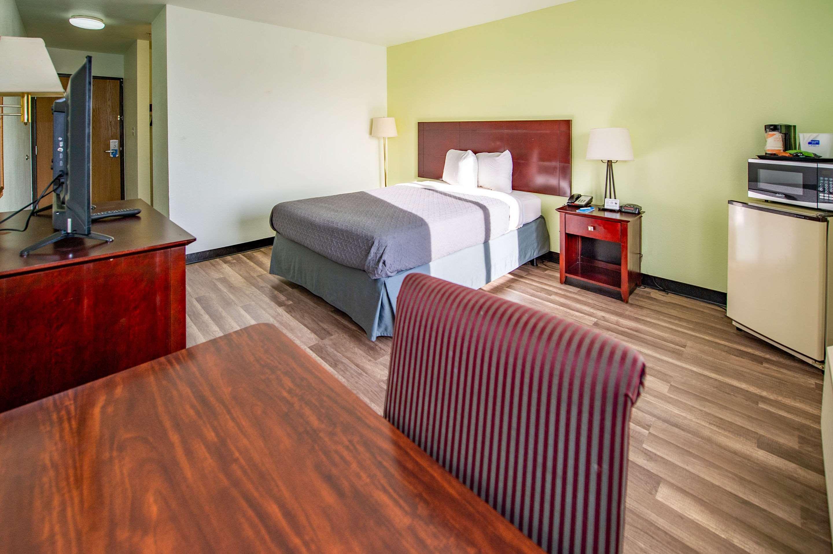 Rodeway Inn Central Colorado Springs Extérieur photo