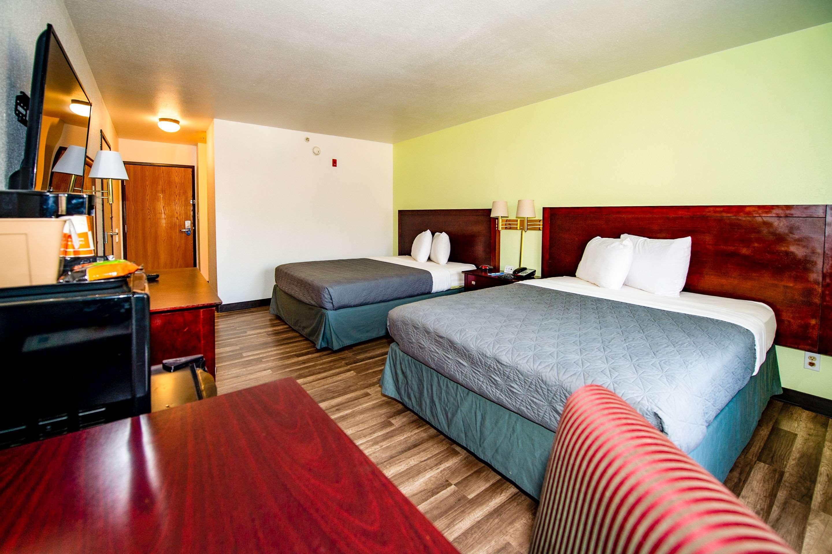 Rodeway Inn Central Colorado Springs Extérieur photo
